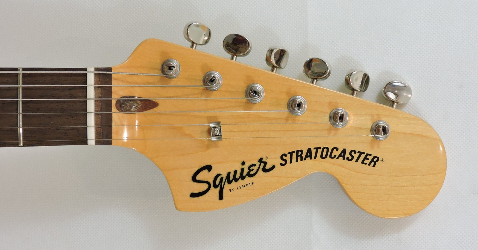 Classic Vibe™ '70s Stratocaster® HT HSS, Olympic White