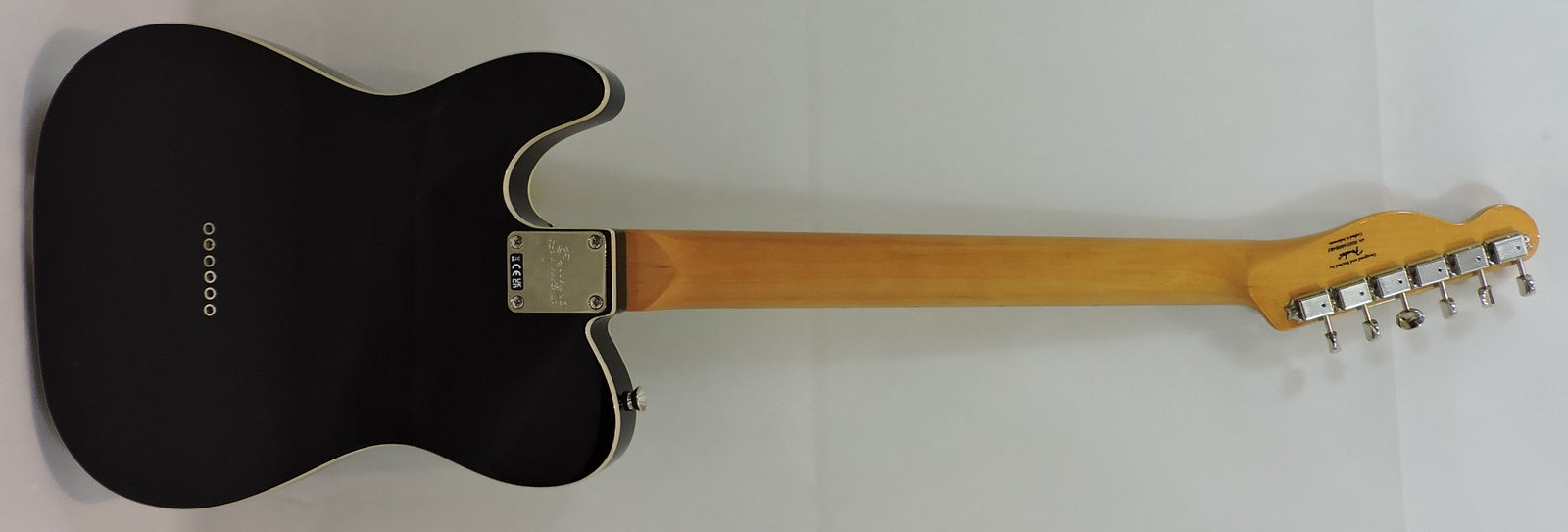 Squier FSR Classic Vibe™ 60s Custom Telecaster, Black