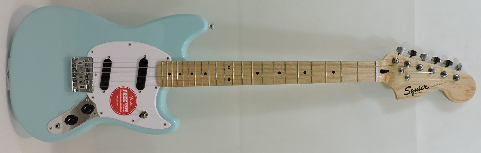 Squier Sonic Mustang, Daphne Blue