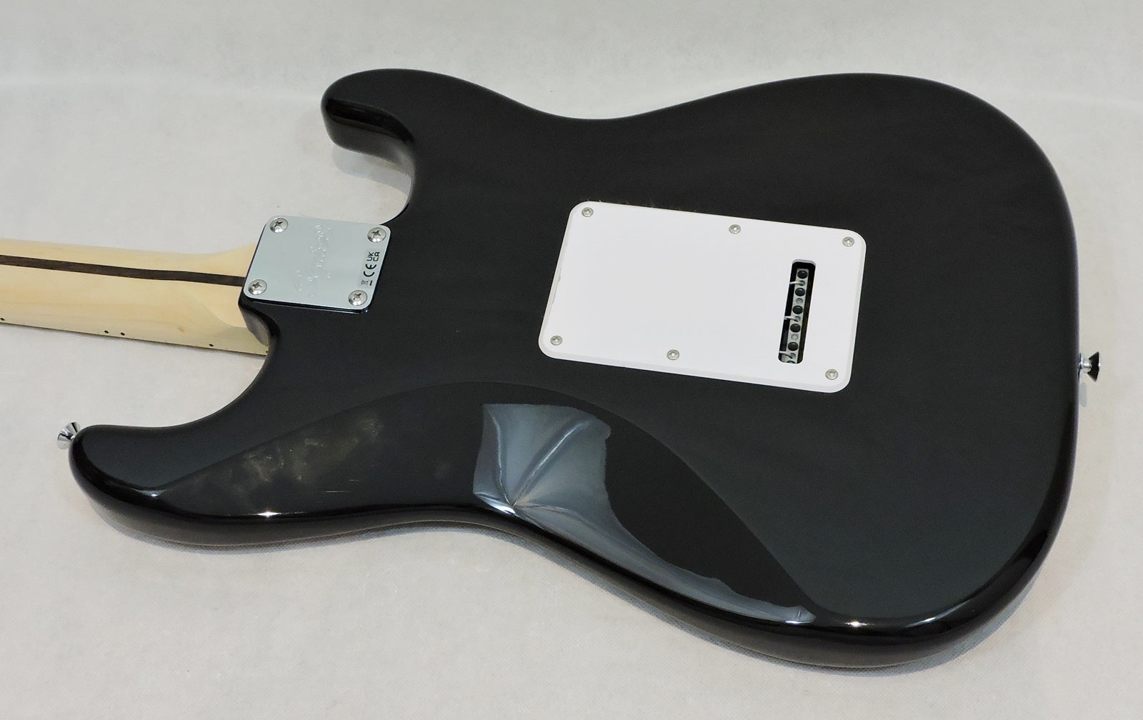 Squier Sonic™ Stratocaster® Left-Handed, Black MN