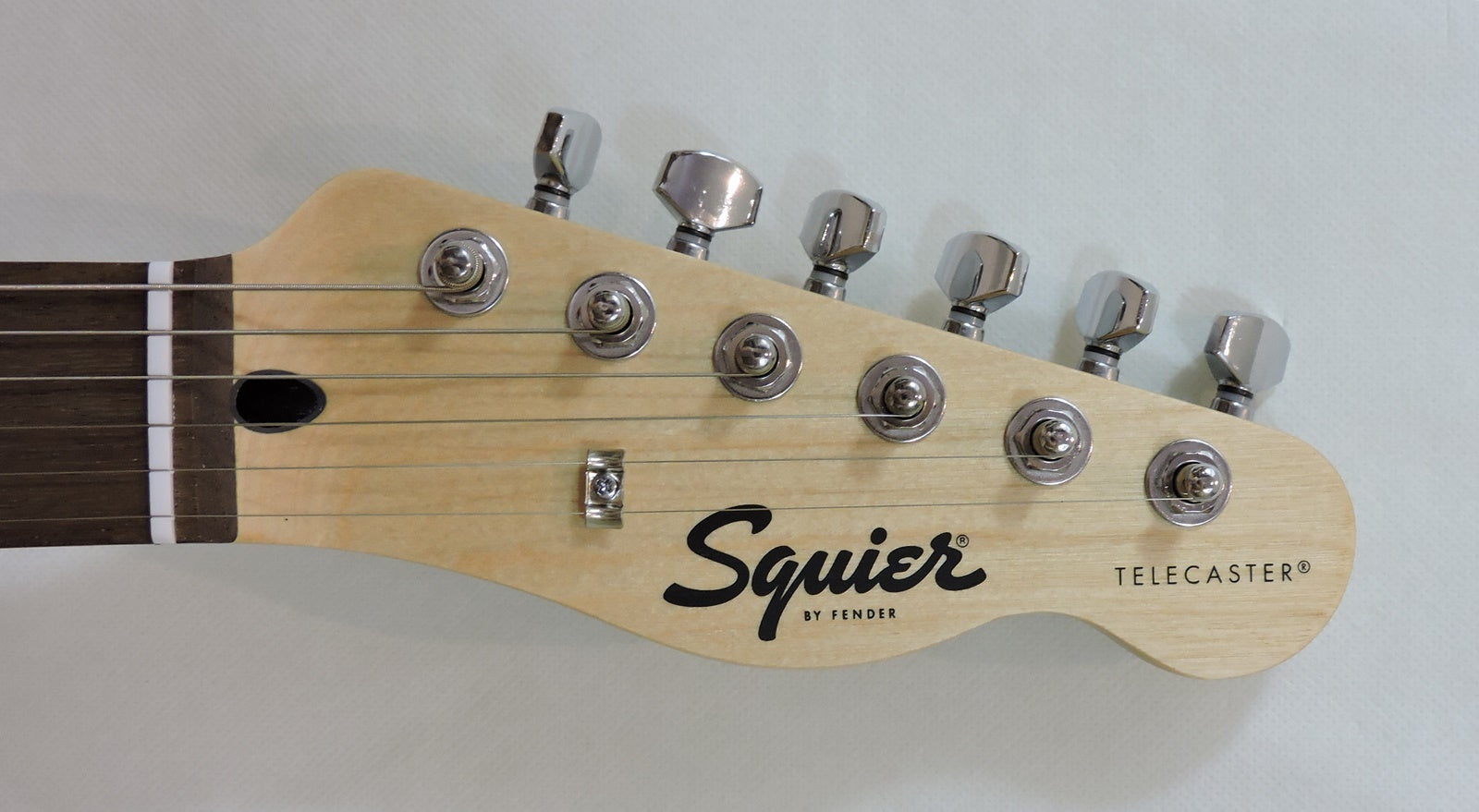 Squier Sonic™ Telecaster®. Torino Red