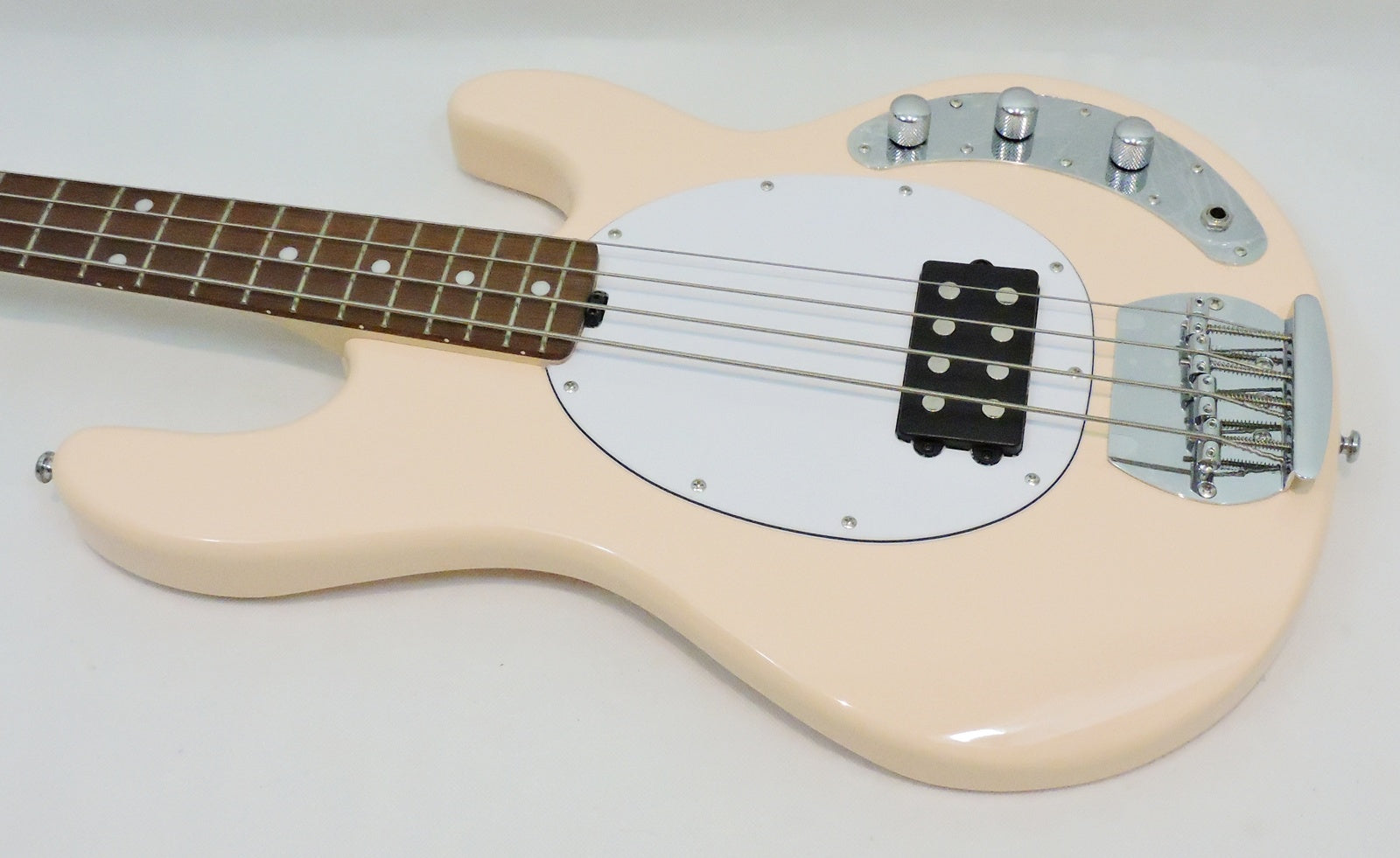 Sterling by MusicMan Sub Ray 4 Bass. Vintage Cream.