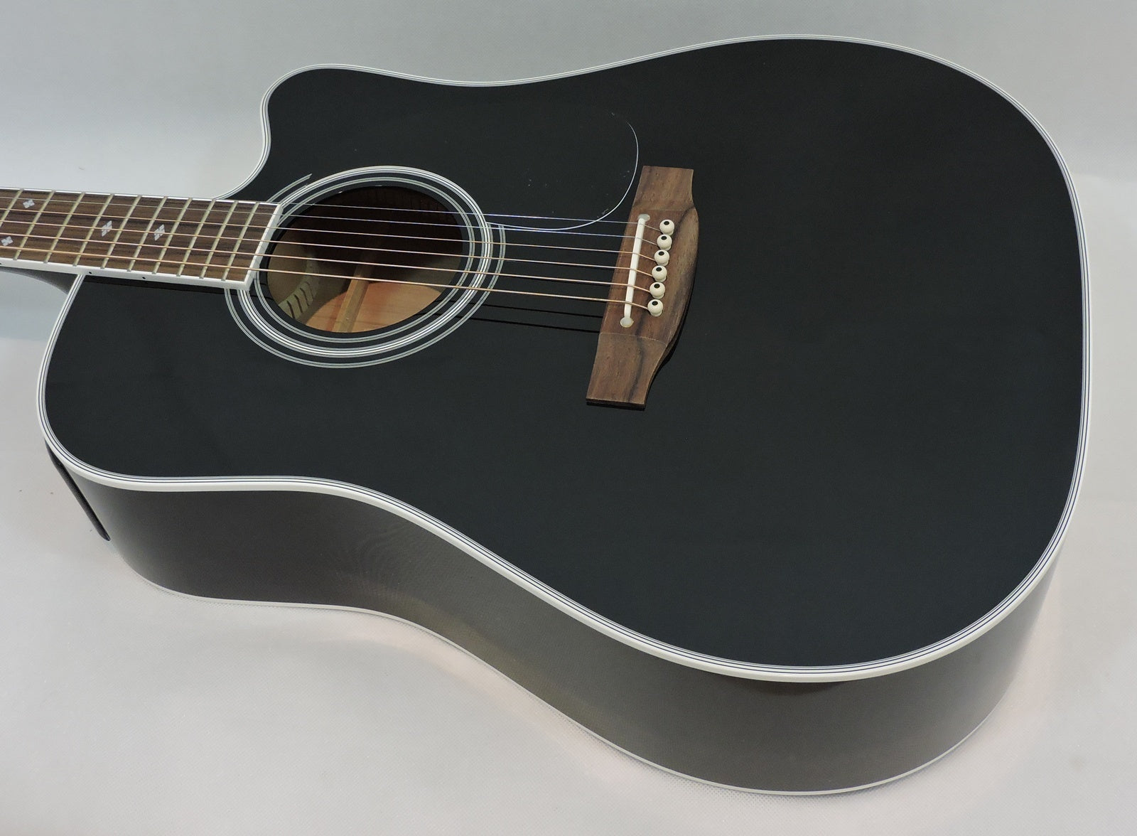 Takamine EF341SC