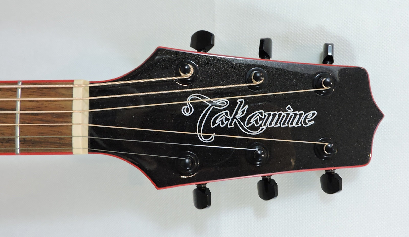 Takamine GF49ce. Cosmic Black Sparkle