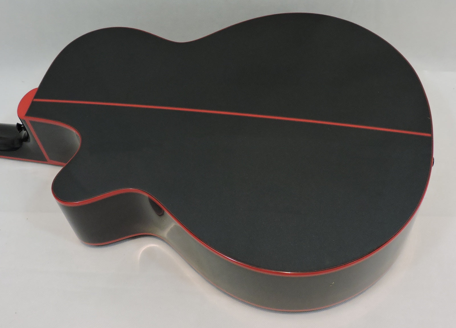 Takamine GF49ce. Cosmic Black Sparkle