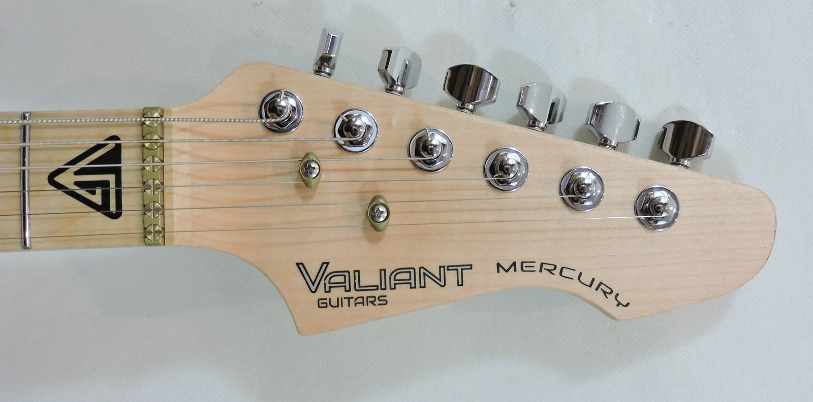 Valiant Mercury ‘Blue In Green’, Maple Neck with Stainless Steel Frets