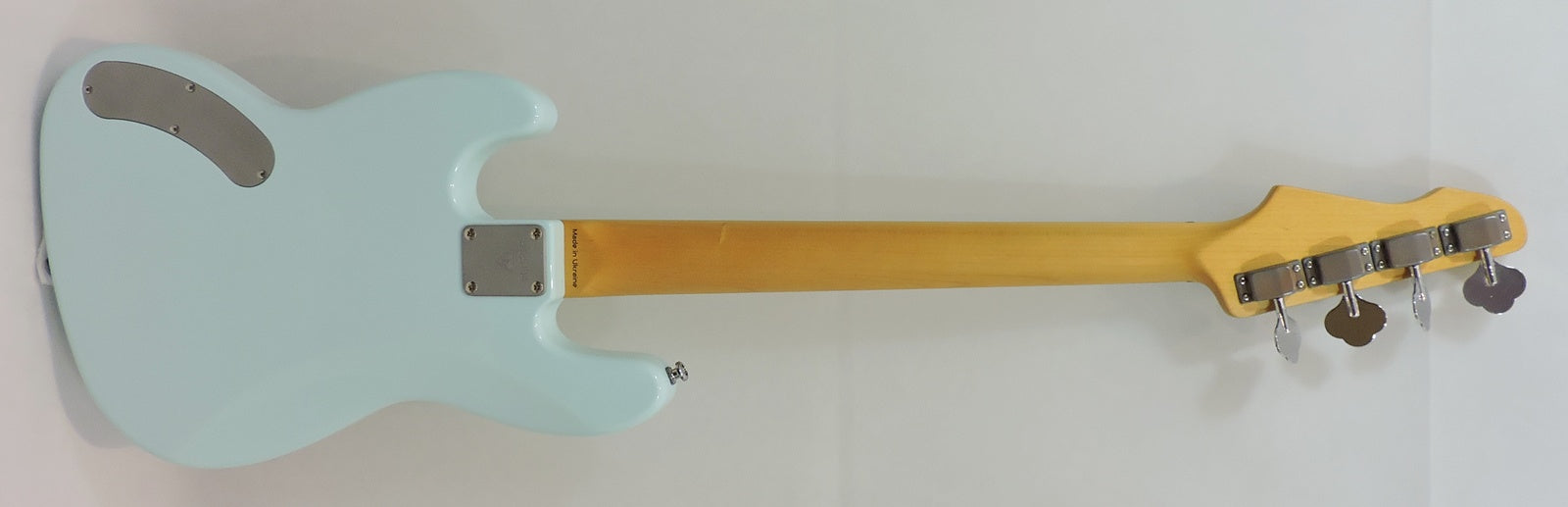 Valiant Mini Bass, Sonic Blue