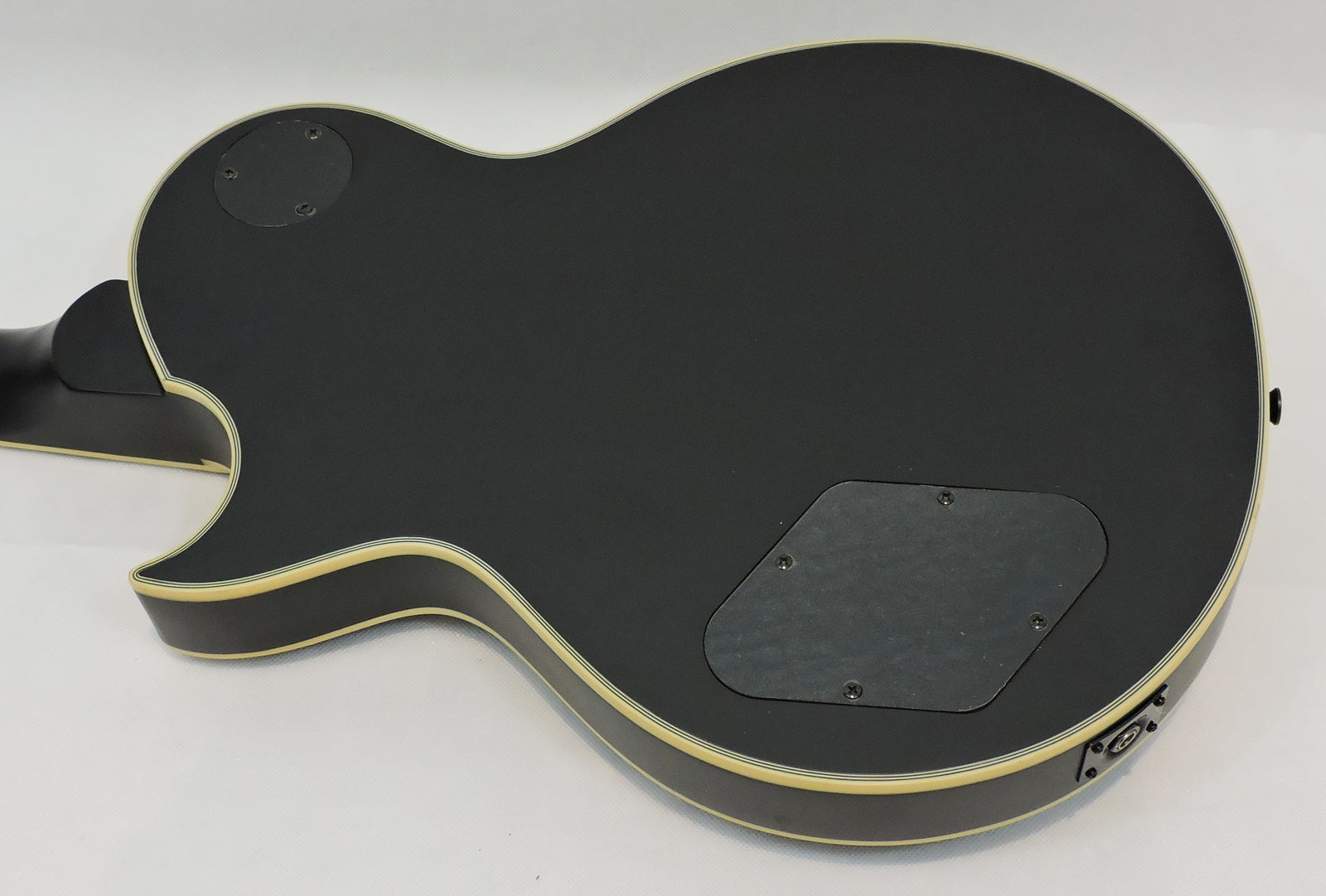 VINTAGE VMX Series V100 Satin Black