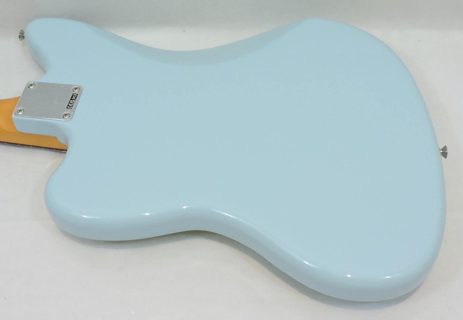 Fender Vintera® III Mid '60s Jazzmaster®, Rosewood Fingerboard, Sonic Blue - COMING JUNE 2026
