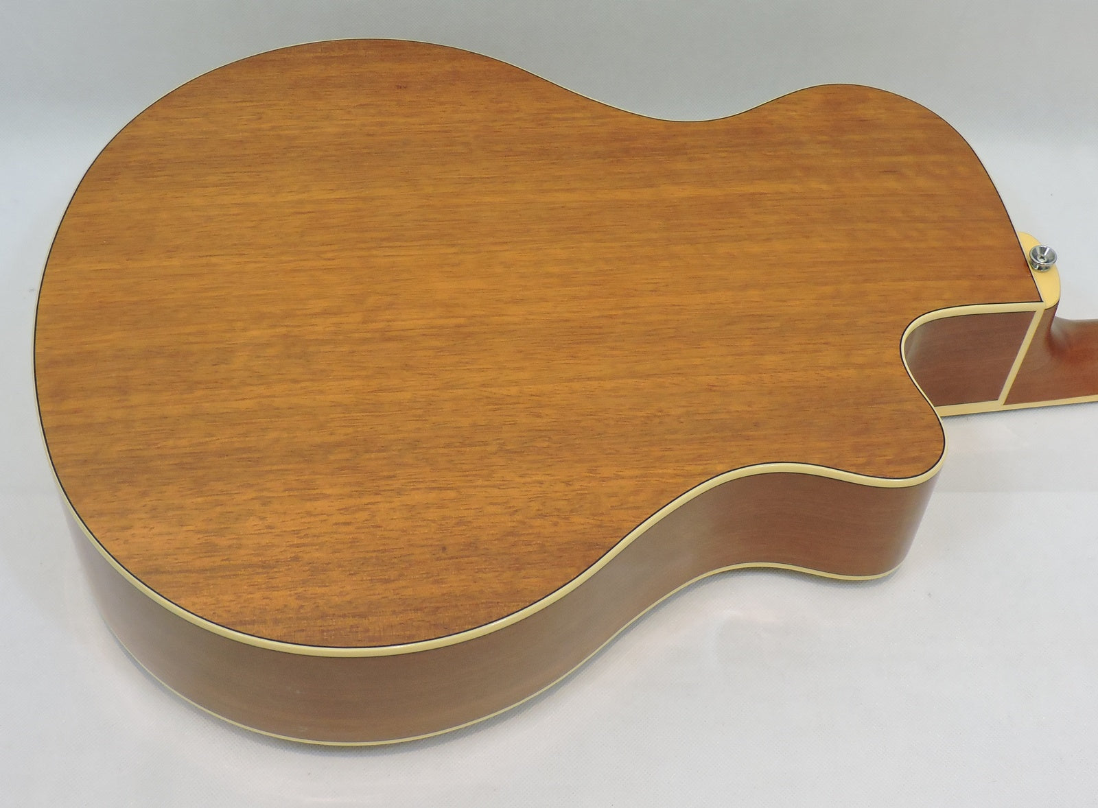Yamaha APX 700L Electro-Acoustic Left Handed - Used