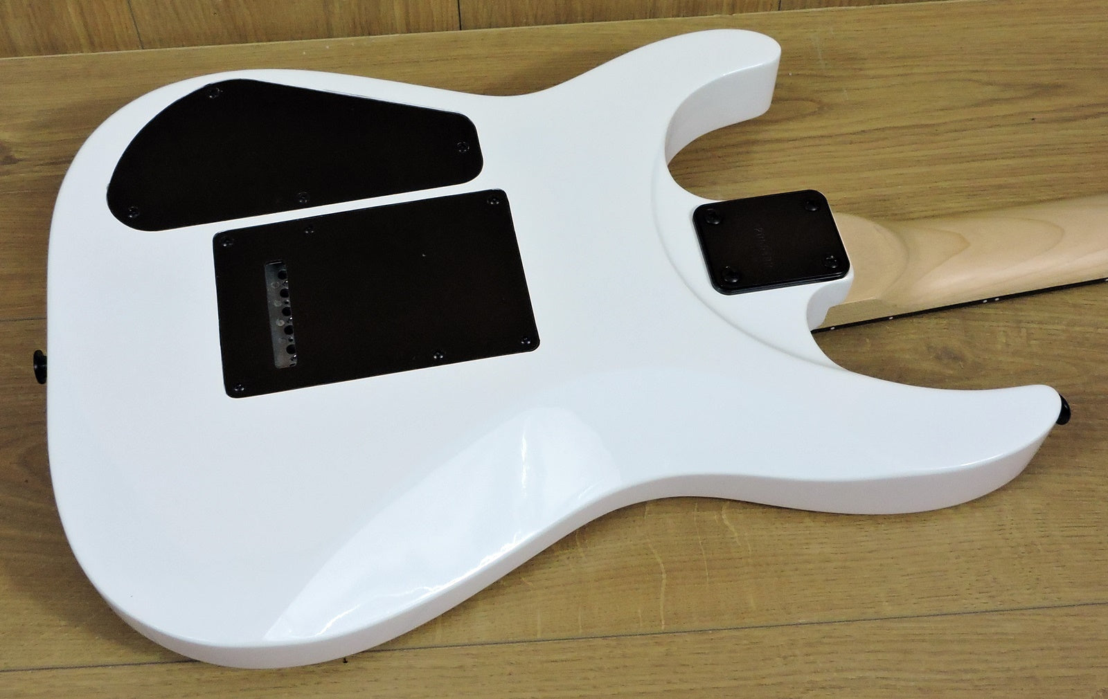 Jackson JS11 Dinky Snow White