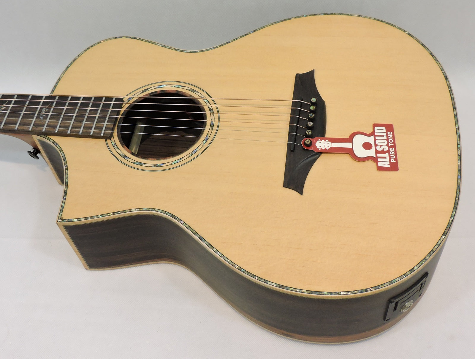 Bromo BAR5CEL 'Left Handed' Rocky Mountain Series Electro-Acoustic. All Solid