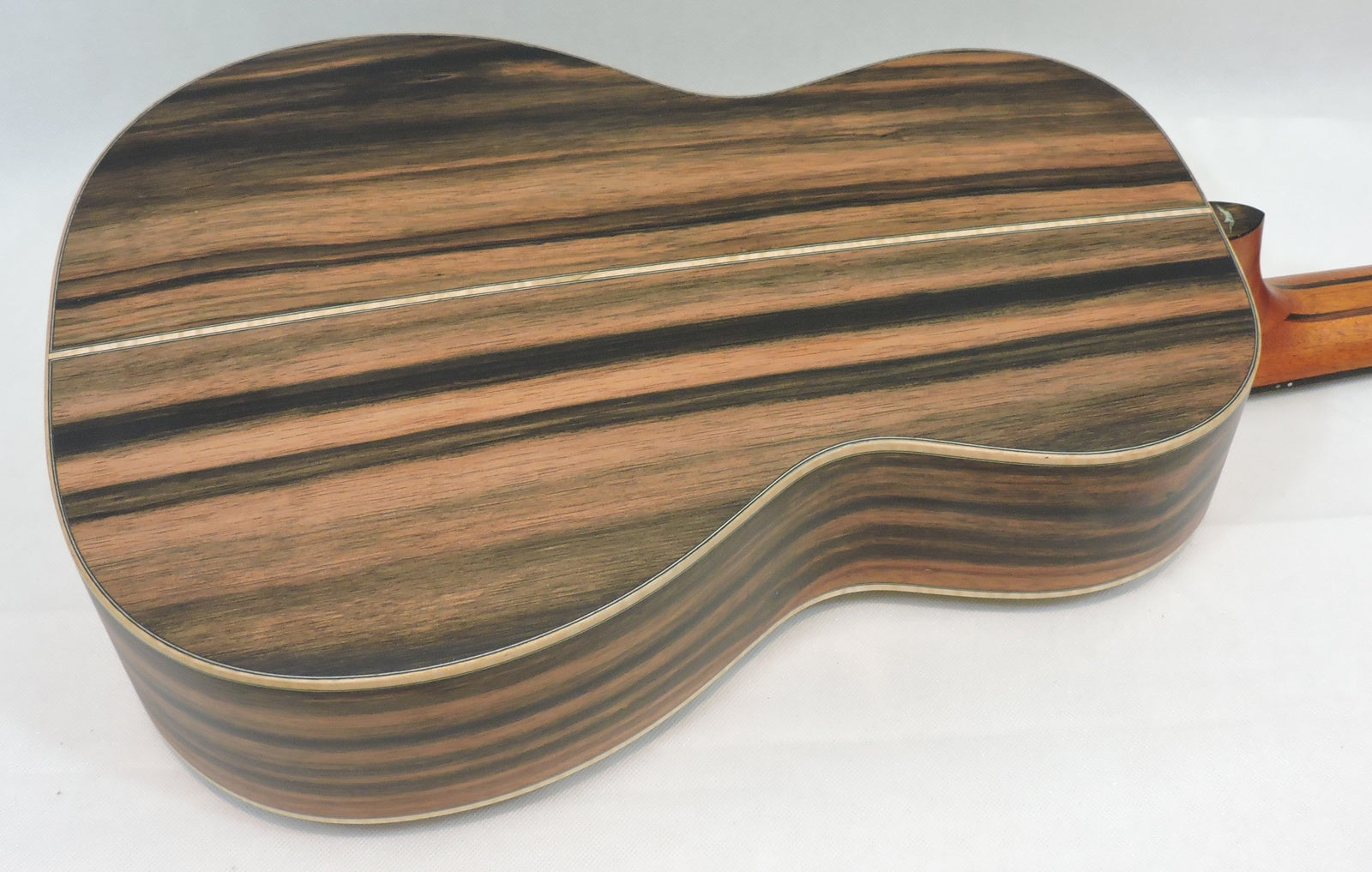 Bromo BAR6E Parlour Guitar