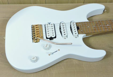 Charvel PRO-MOD DK24 HSS 2PT CM. Snow White. Caramelised Maple Neck