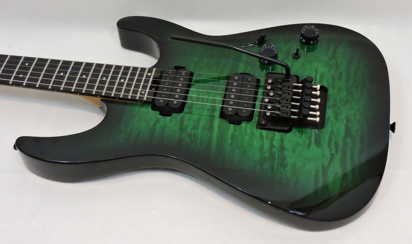 Charvel Pro-Mod Plus Dinky DK24 HH FR QM EB Cloaked Emerald Green