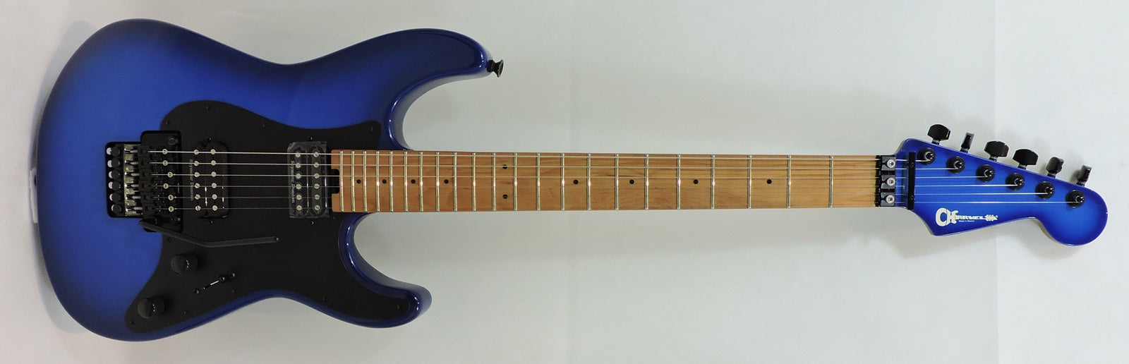 Charvel Pro-Mod Plus So-Cal Style 1 HH FR CM, Blue Burst