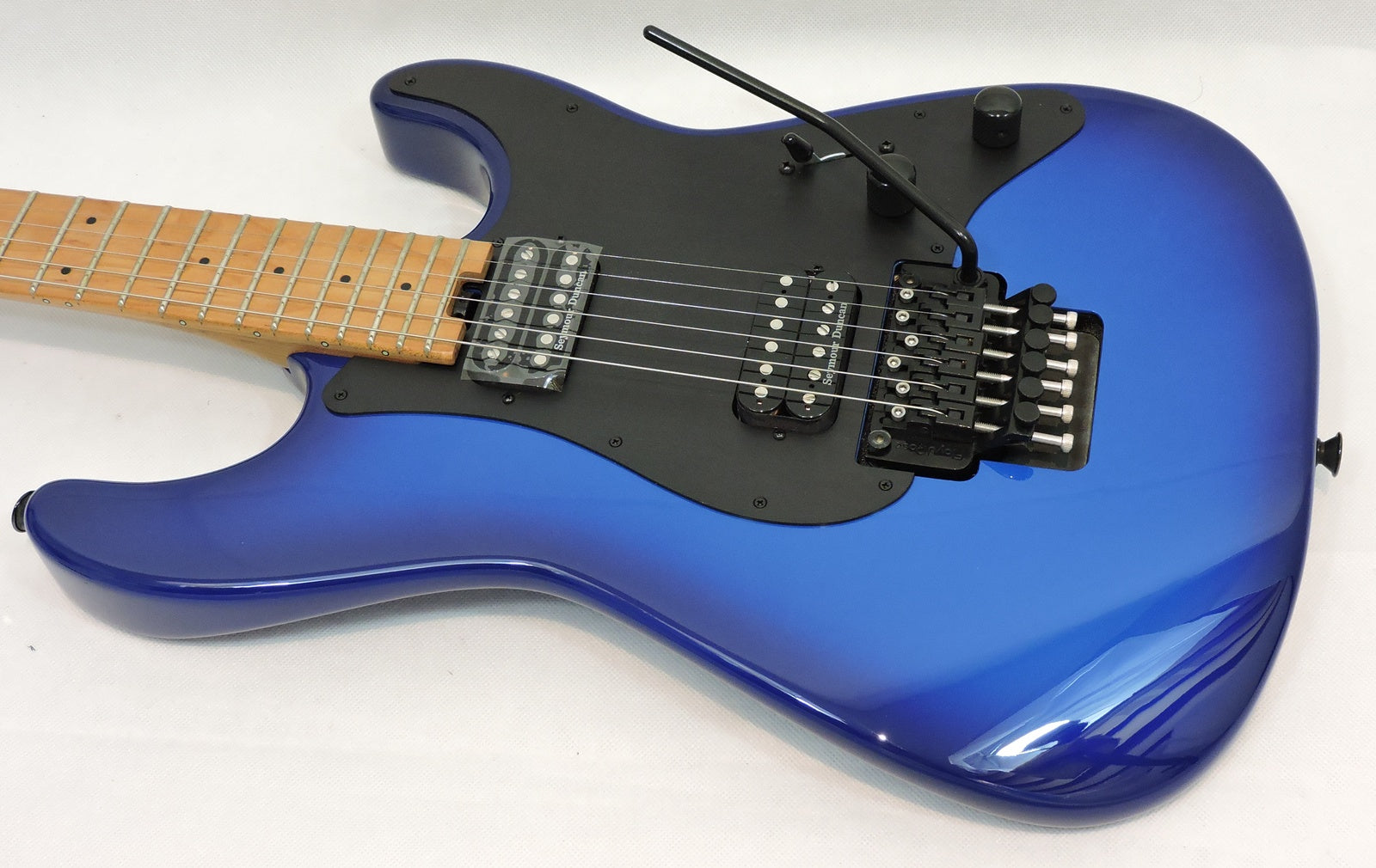 Charvel Pro-Mod Plus So-Cal Style 1 HH FR CM, Blue Burst