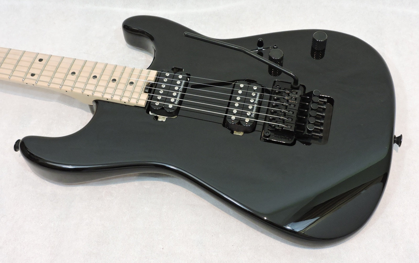 Charvel Pro-Mod San Dimas® Style 1 HH FR MPL, Maple Fingerboard, Gloss Black