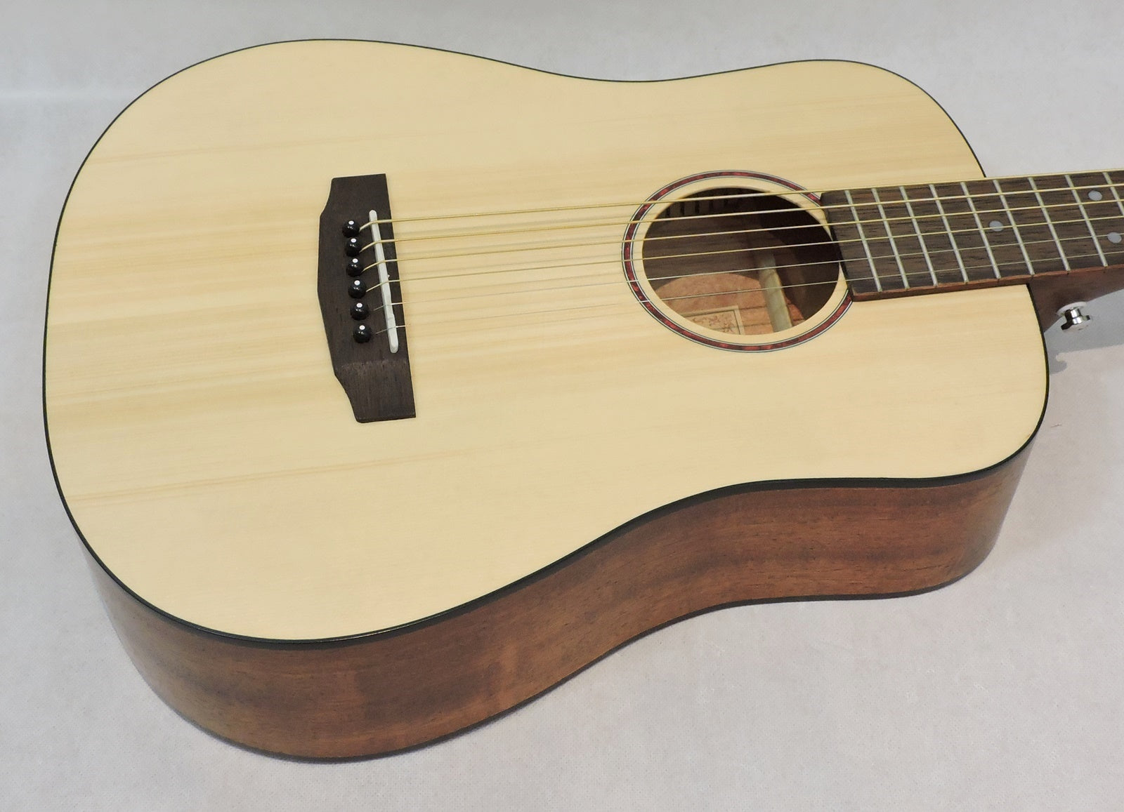 Guitar centre langley hotsell