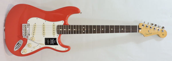 Fender Player II Stratocaster®, Rosewood Fingerboard, Coral Red