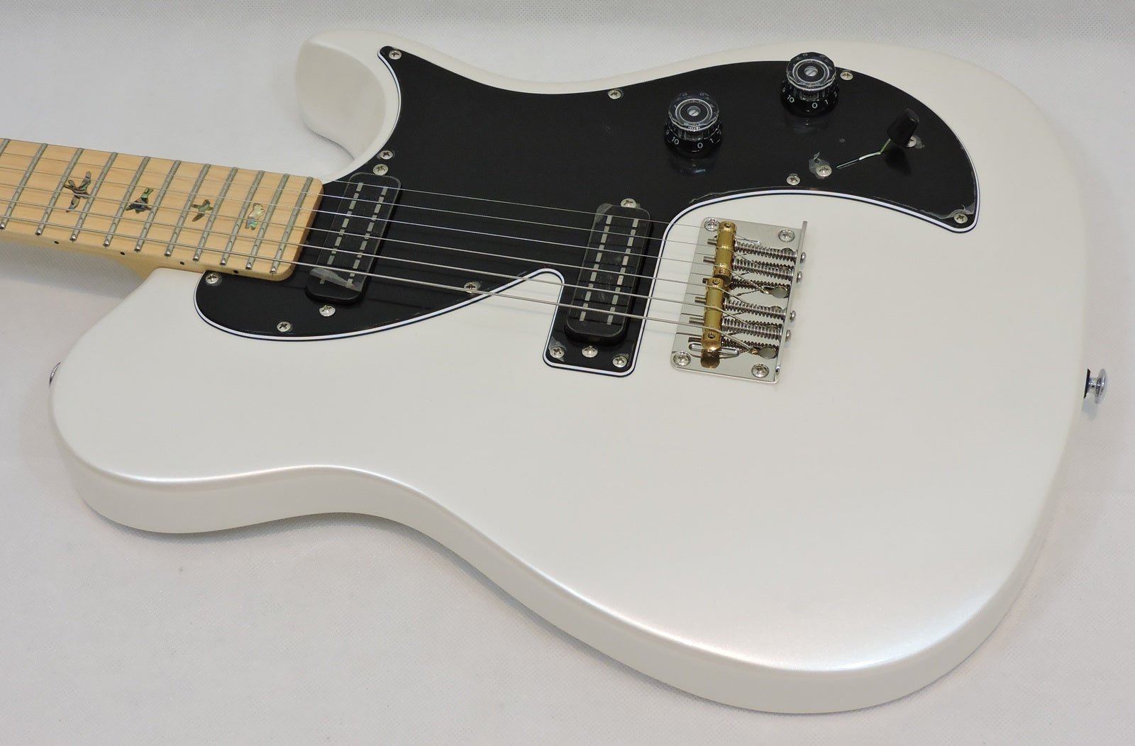 PRS SE NF53 '2026 Model', Pearl White