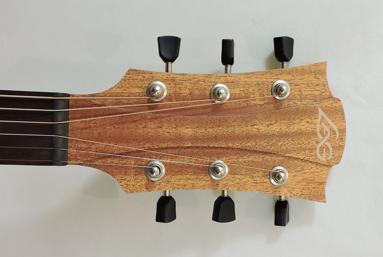 Lag Tramontane T70 A Acoustic Guitar