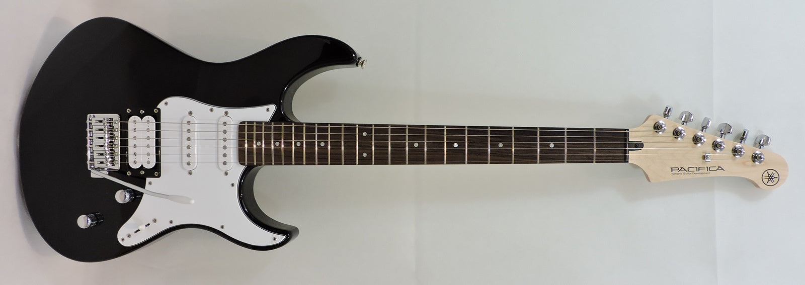 Yamaha Pacifica 112V - Used