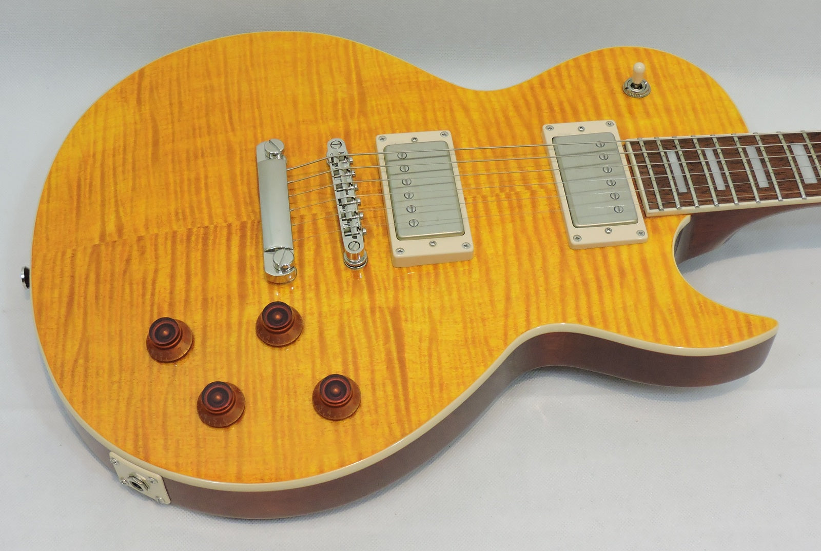 Cort Classic Rock CR250 Antique Amber