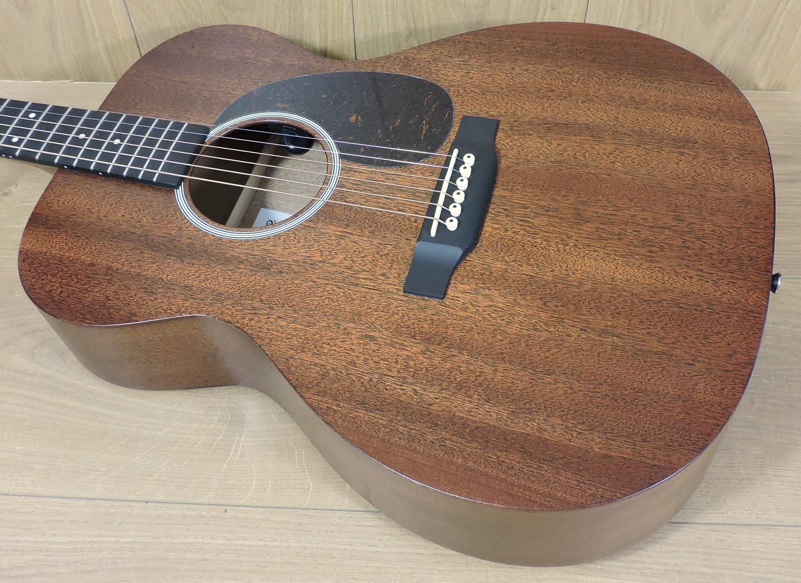 Martin 000-10E Sapele