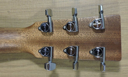 Martin 000-10E Sapele