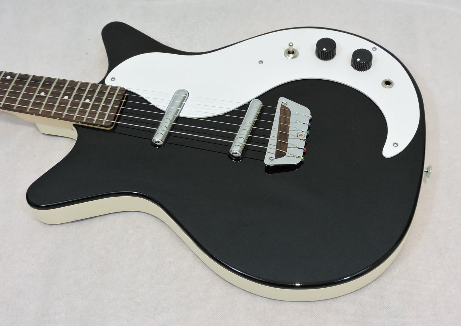 Danelectro 'The Stock' '59 Black