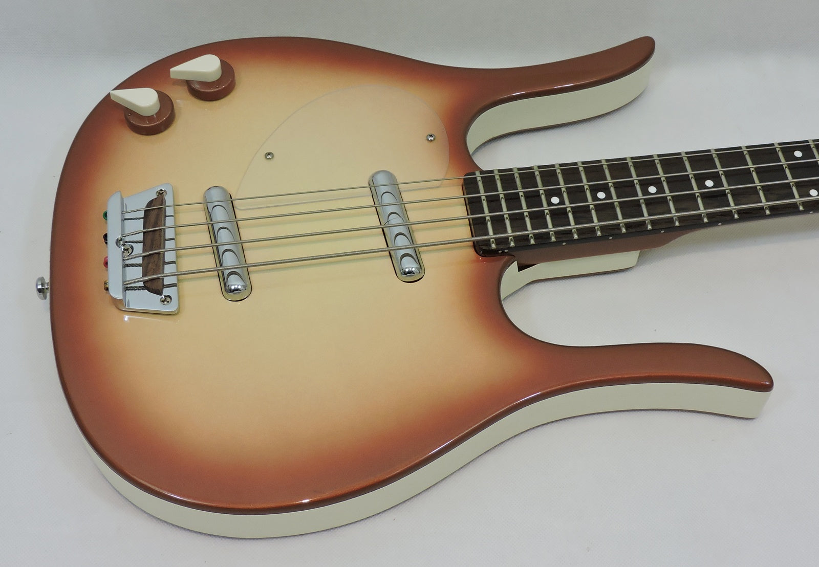 Danelectro Long Horn Bass Left Handed - Used