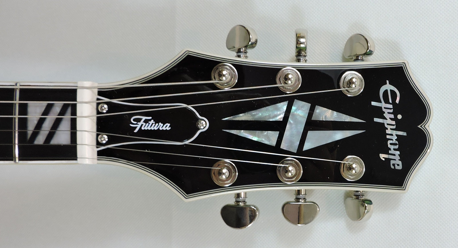 Epiphone ES-355 Futura, Dragonfly Shift