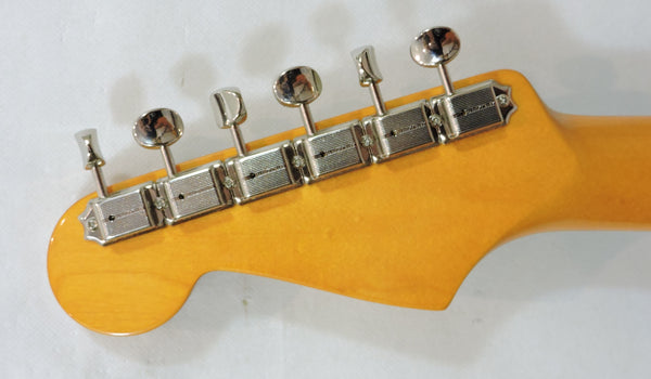 Fender American Vintage II 1965 Stratocaster®, Round-Lam Rosewood Fingerboard, Sonic Blue