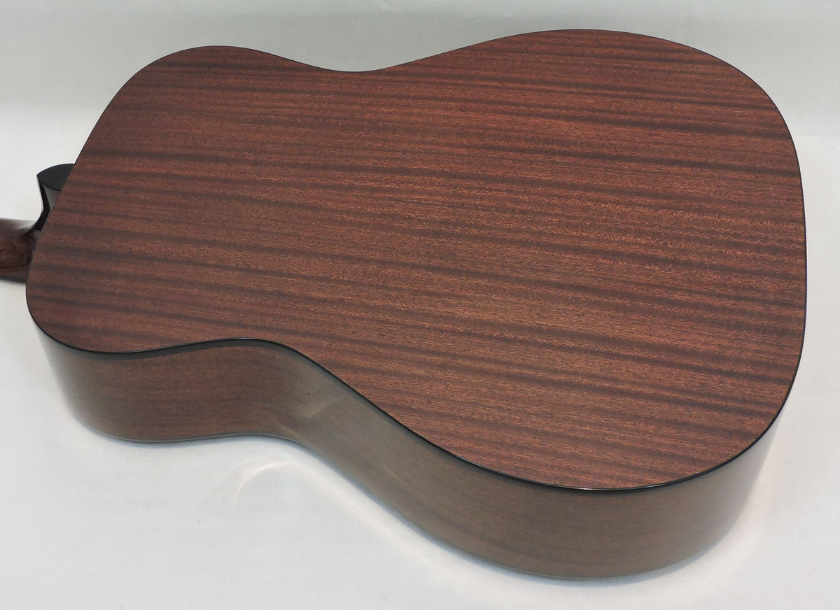 Fender CC-60S Concert All Mahogany