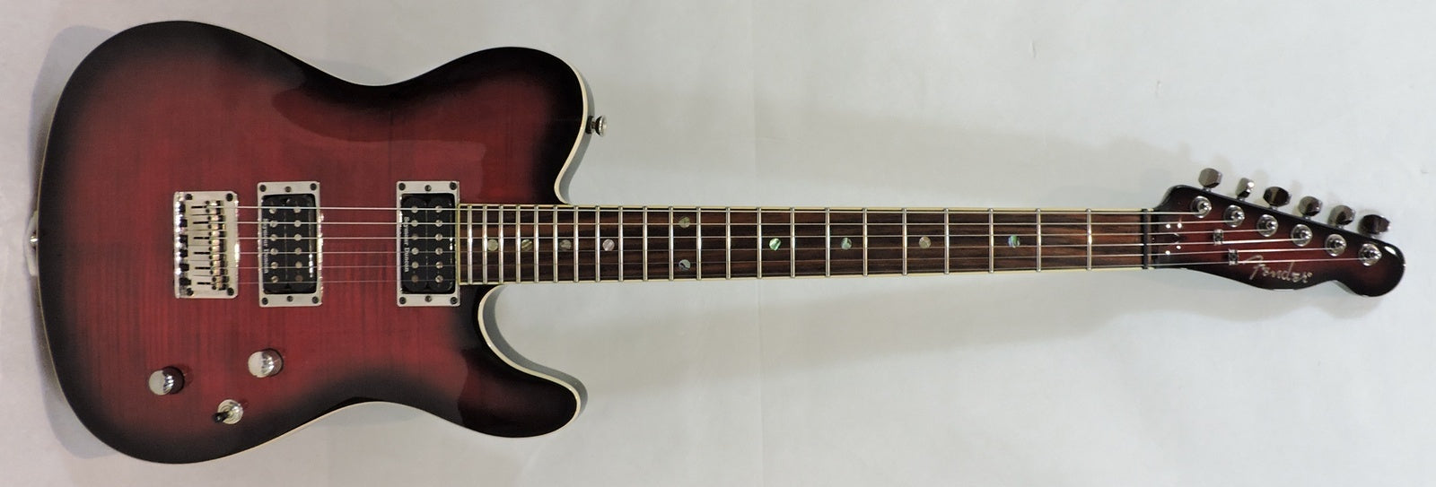 Fender Special Edition Custom Telecaster® FMT HH. Black Cherry Burst - Used