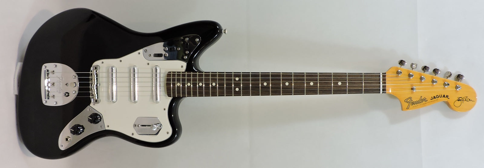 Fender Limited Edition Johnny Marr Signature Special Jaguar, Black