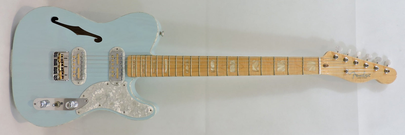 Fender Parallel Universe II Tele Mágico, Transparent Daphne Blue - Used