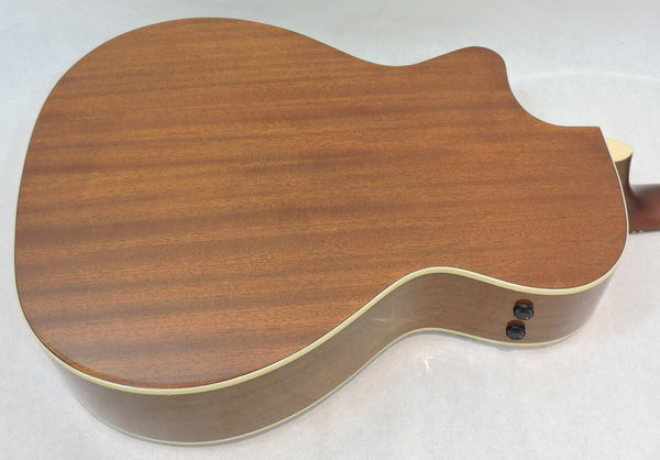 Fender Newporter Player, Natural