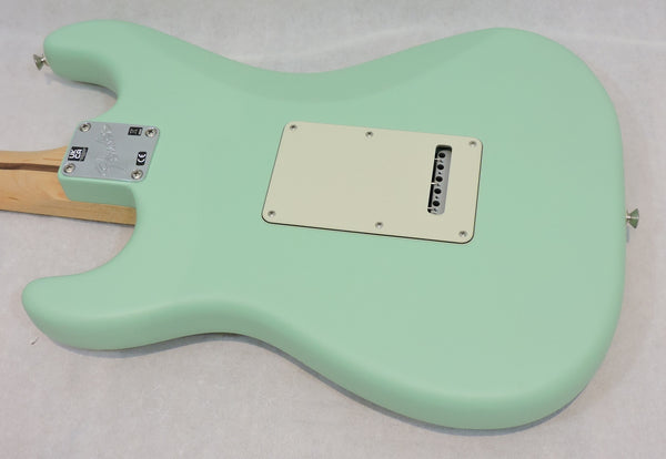 Fender American Performer Stratocaster HSS. Satin Surf Green