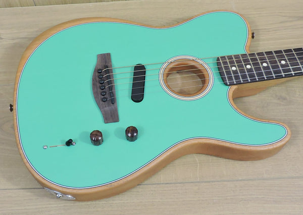 Fender Acoustasonic® Limited Edition Player Telecaster Sea Foam Green