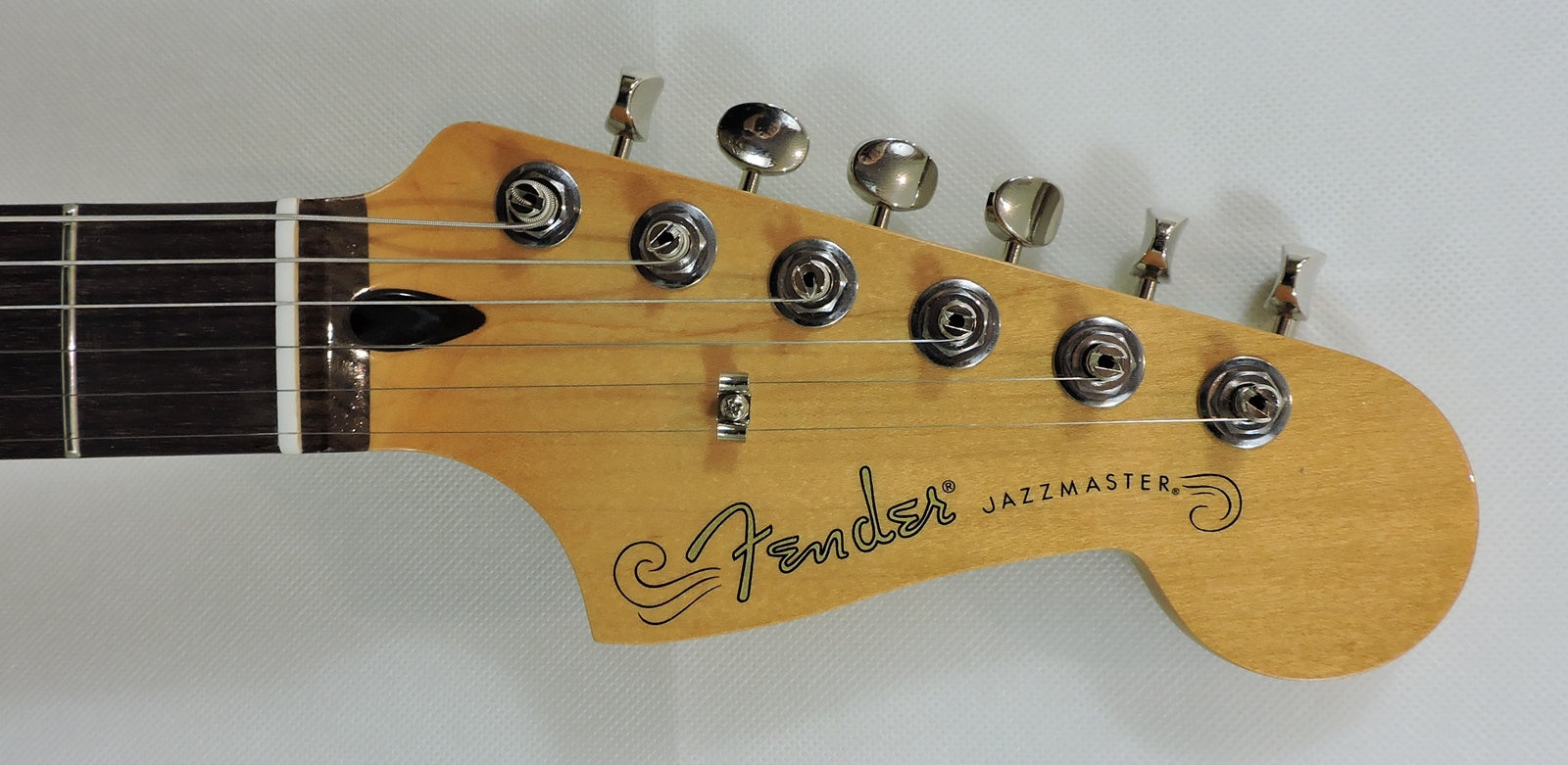 Fender Player II Jazzmaster®, Rosewood Fingerboard, 3-Tone Sunburst