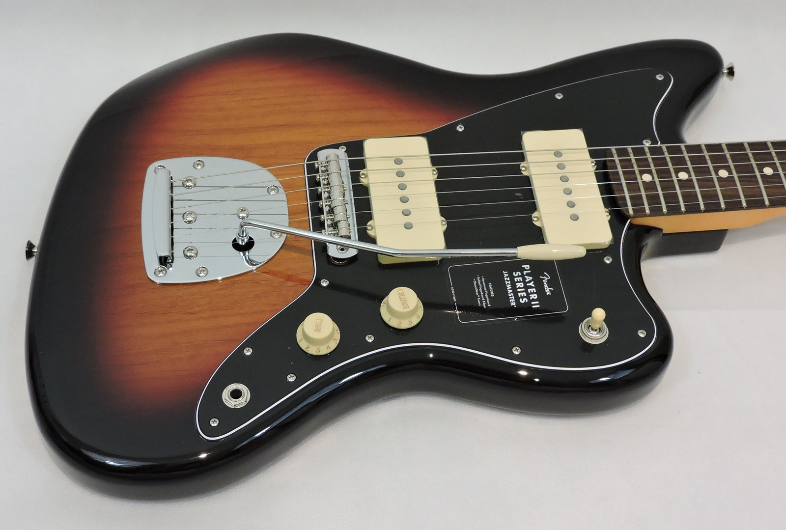 Fender Player II Jazzmaster®, Rosewood Fingerboard, 3-Tone Sunburst