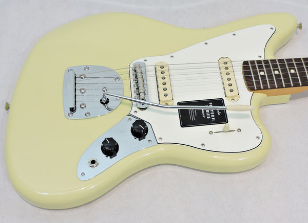 Fender Player II Jaguar®, Rosewood Fingerboard, Hialeah Yellow