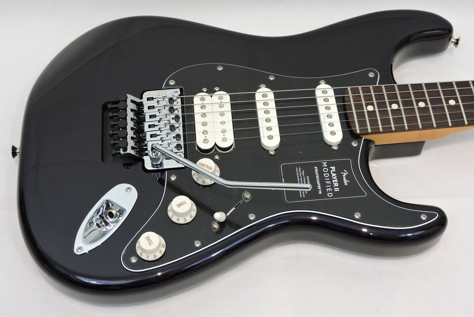 Fender Player II Modified Stratocaster® HSS Floyd Rose, Maple Fingerboard, Dusk