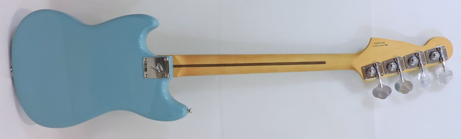 Fender Player II Mustang Bass PJ. Aquatone Blue