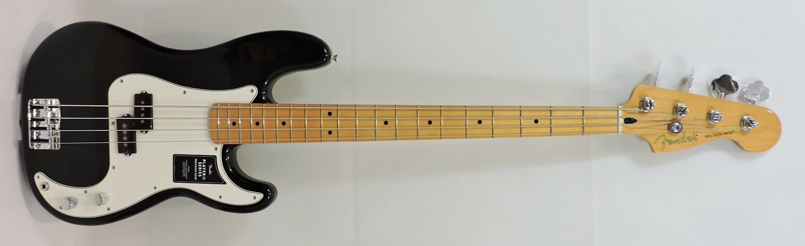 Fender Player II Precision Bass, Maple Fingerboard, Black