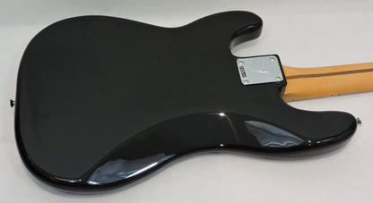 Fender Player II Precision Bass, Maple Fingerboard, Black