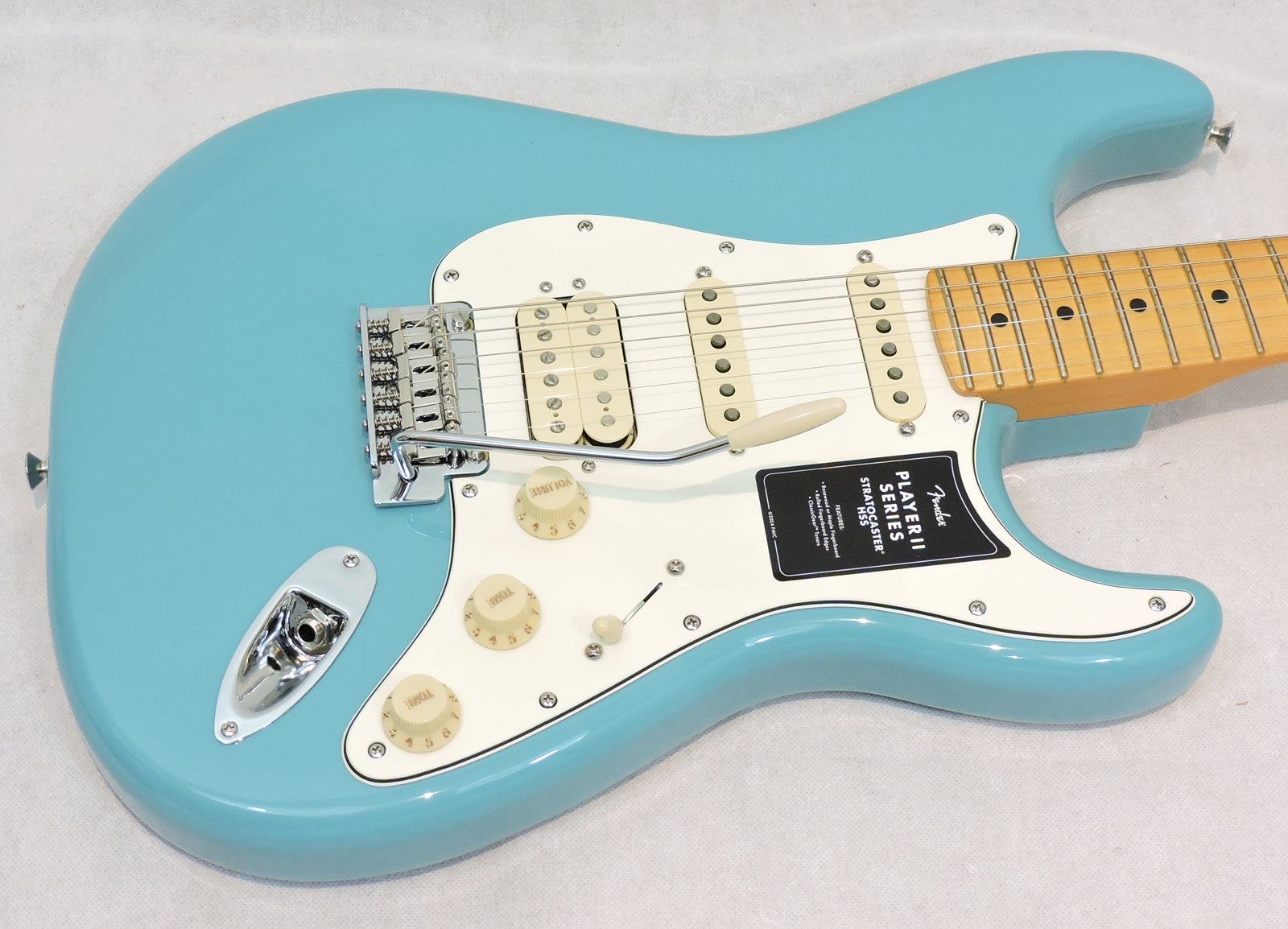 Fender Player II Stratocaster HSS, Maple Fingerboard, Aquatone Blue