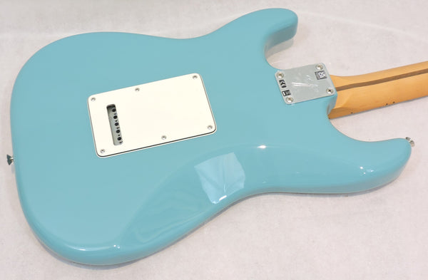 Fender Player II Stratocaster HSS, Maple Fingerboard, Aquatone Blue